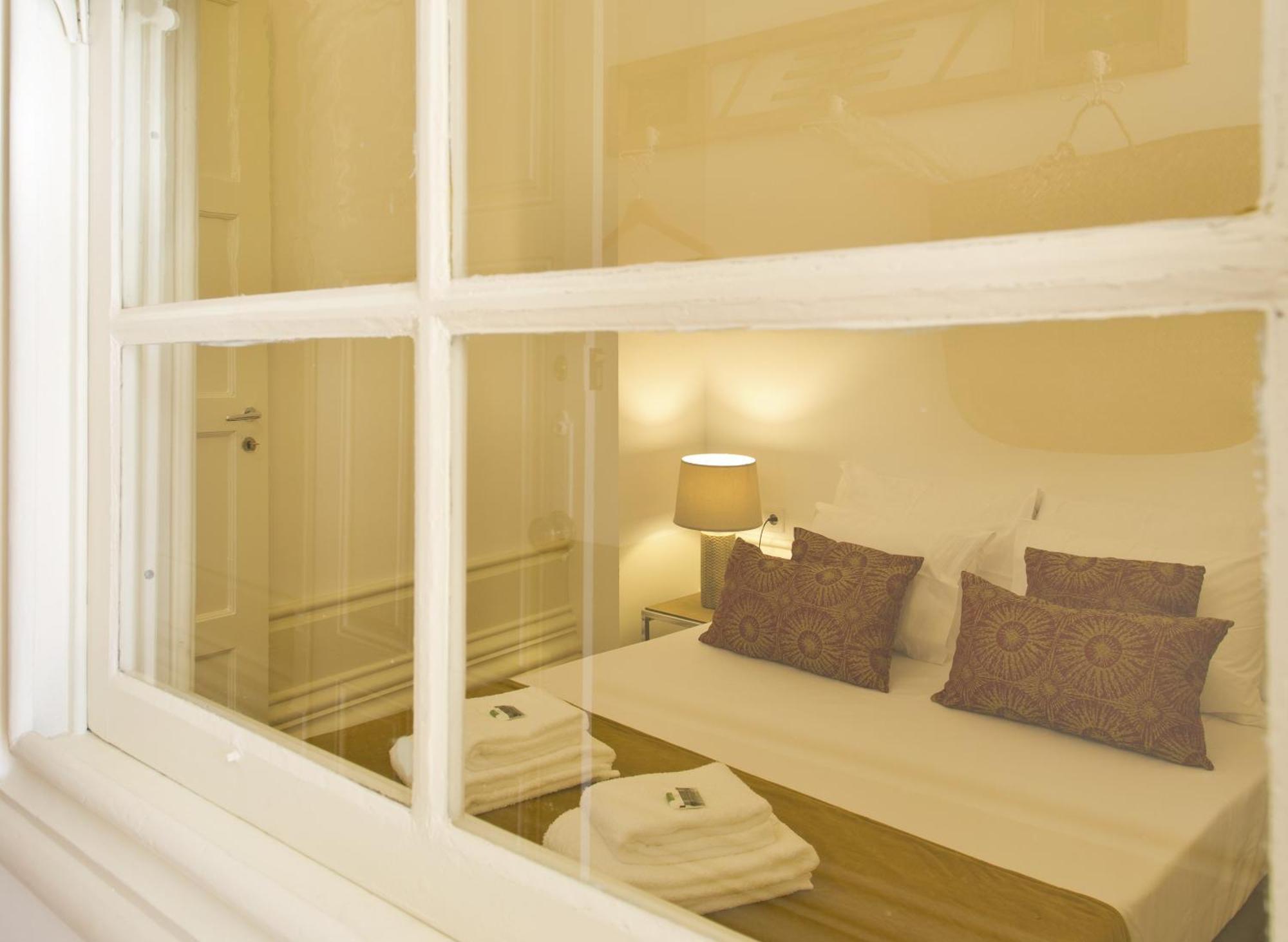 Fine Art Apartments City Center Porto Zimmer foto